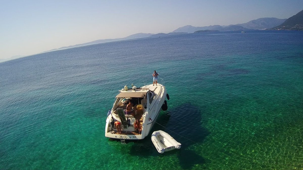 Lefkada: Ionian Day Cruises | AGGILI LUXURY BOAT