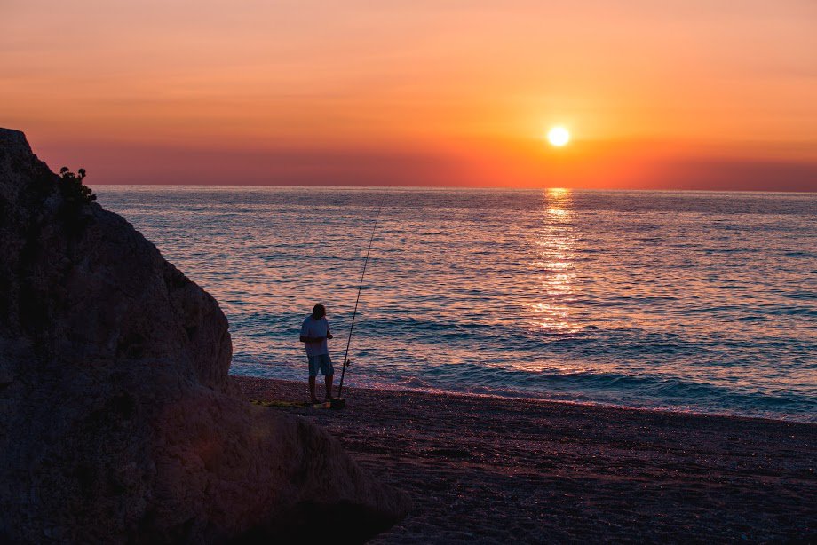 Amateur fisherman at Kathisma @Andreas Thermos