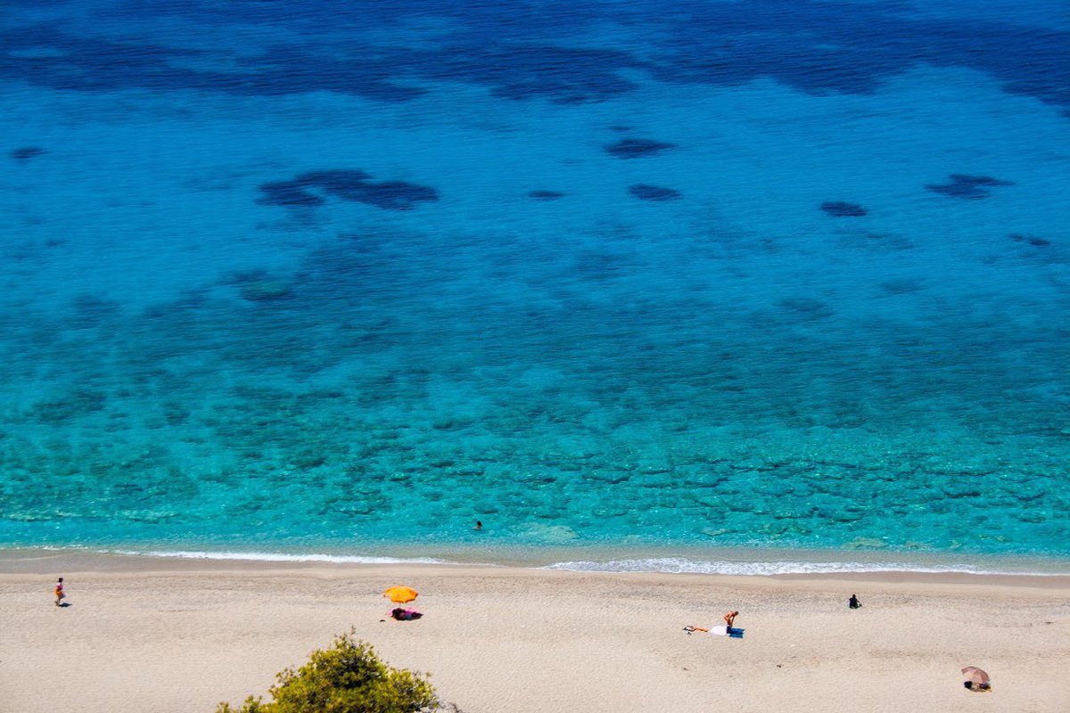 Pefkoulia from above