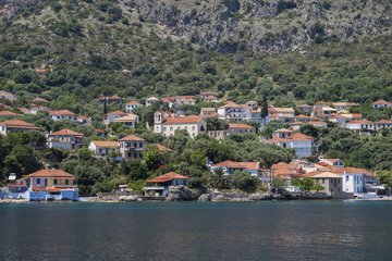 Ιούλιος 2026: Δρομολόγια για Κάλαμο και Καστό από και προς Λευκάδα