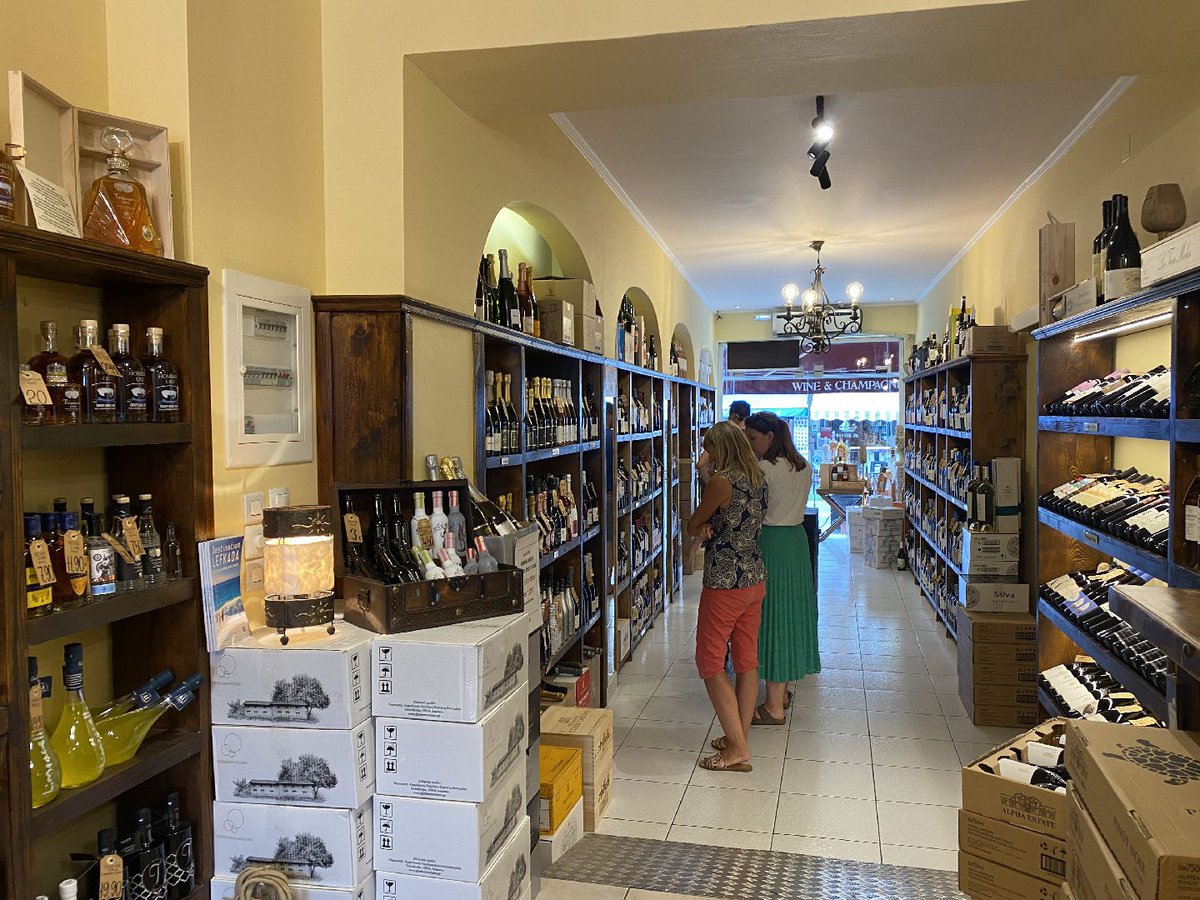 De Blanck Greek Wines | The best things to see and do in Lefkada 2023