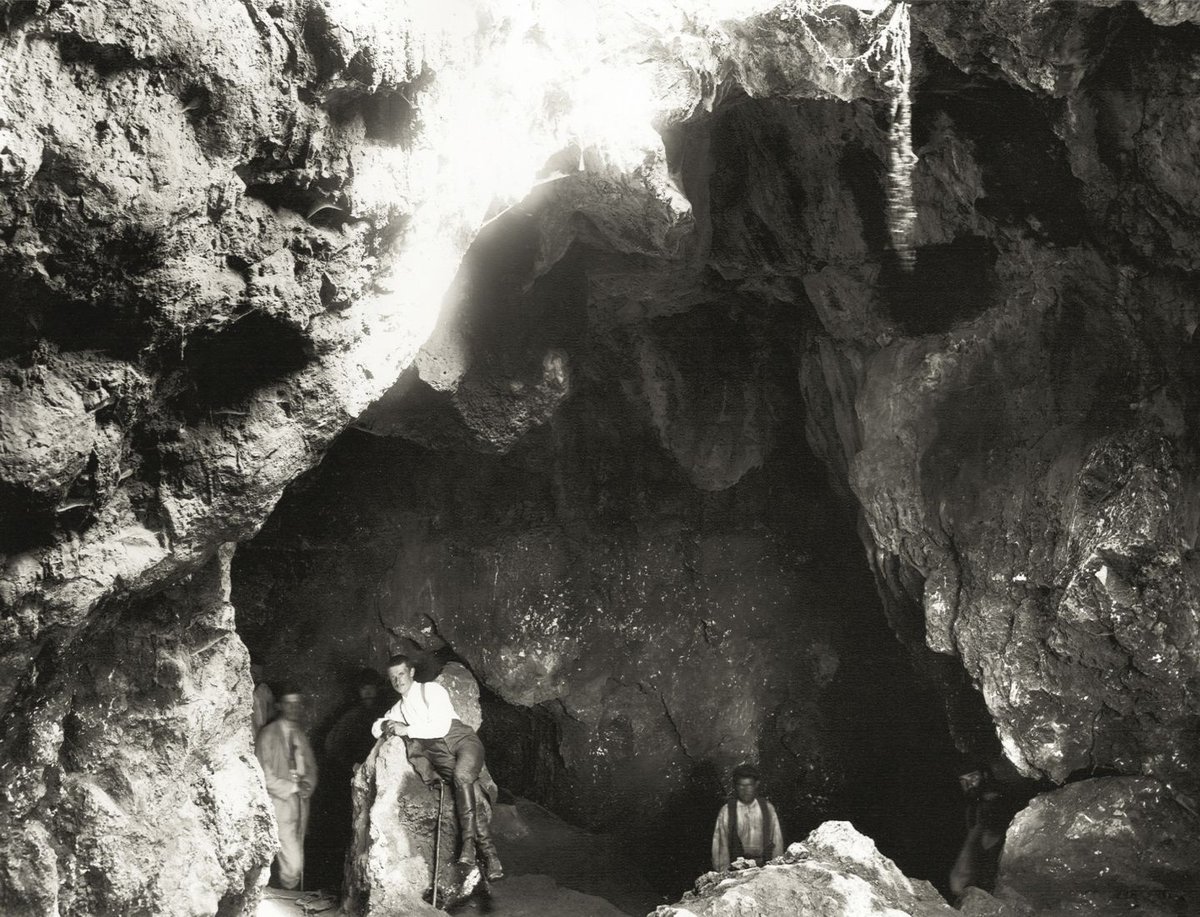 Choirospilia cave at Evgyros. Wilhelm Dörpfeld 1905. D-DAI-ATH-Lefkas