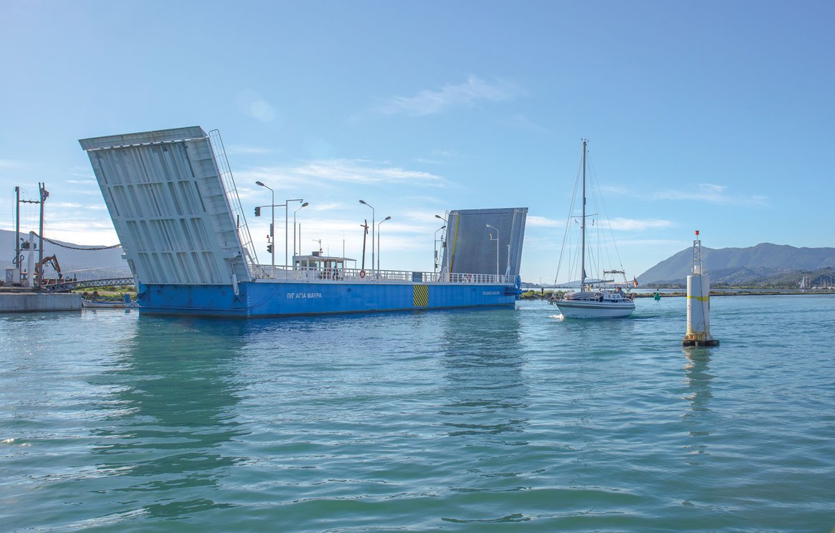 The floating pontoon @Andreas Thermos