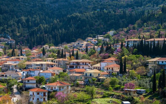 Five alpine villages in Lefkada you’ll fall in love with