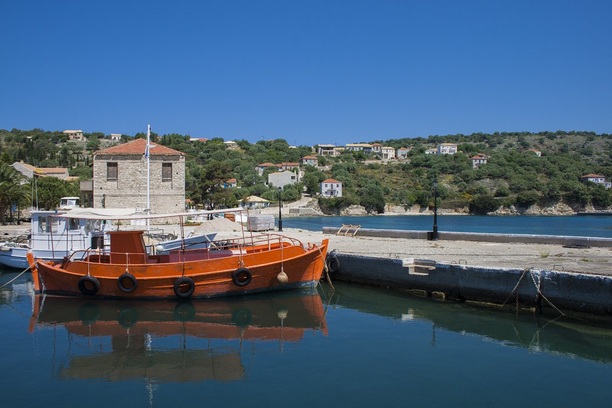 Lefkada: Ionian Day Cruises | Kastos| Photo credits: Andreas Thermos