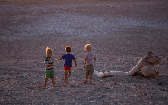 Οι καλύτερες παραλίες στη Λευκάδα για οικογένειες με παιδιά