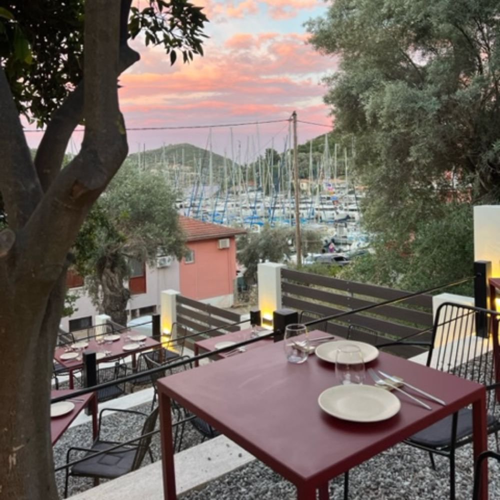 Blue Sage Restaurant | Φαγητό στη Λευκάδα