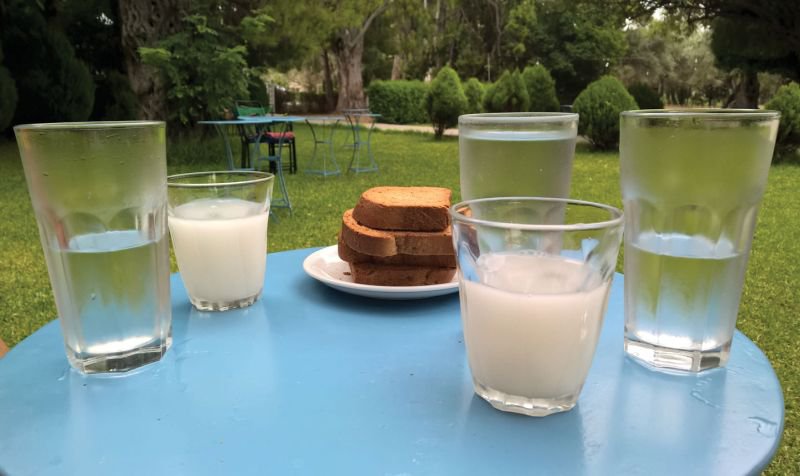 Soumada, chilled water and anise biscuits at the American’s Cafe